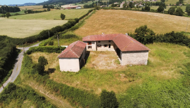 Ancienne ferme à rénover avec vue dégagée