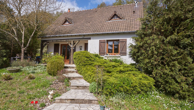 CHOUZY (41150) - Maison 101m2 - 5 pièces - 3 chambres