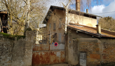 Maison à rénover à Albigny