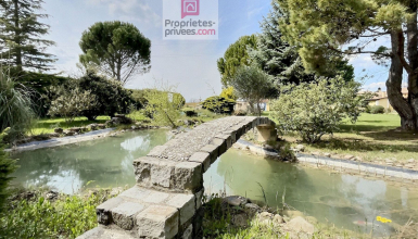 Belle propriété avec revenus locatifs