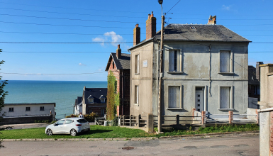 Maison avec travaux et vue sur la mer!