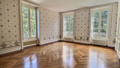 Appartement dans demeure au cœur d'un parc.