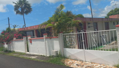 Maison T5 94 m2 LE MOULE