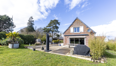 Maison longère, 4 chambres, 6 pièces, une dépendance