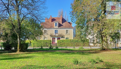 MAISON DE VILLAGE