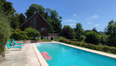 Chalet dans le Morvan avec piscine