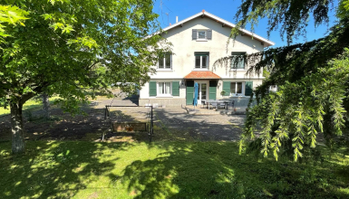 Maison 10 pièces 298m2