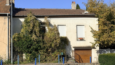 SUCCESSION VACANTE ! Maison à rénover à Arnaville
