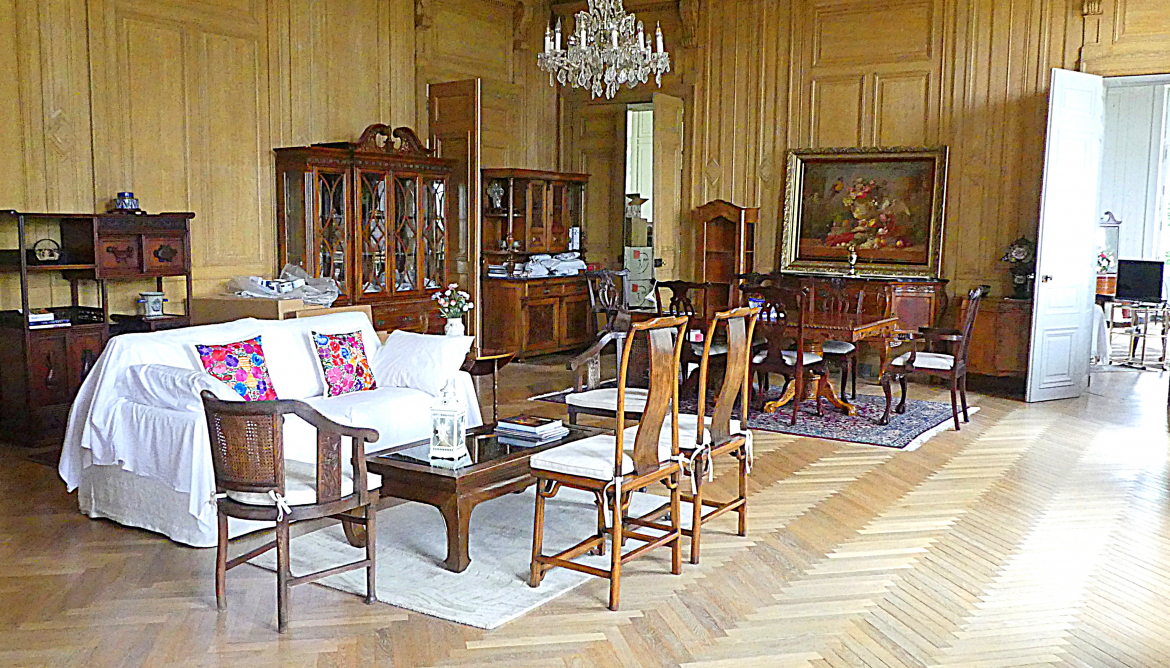 Salon