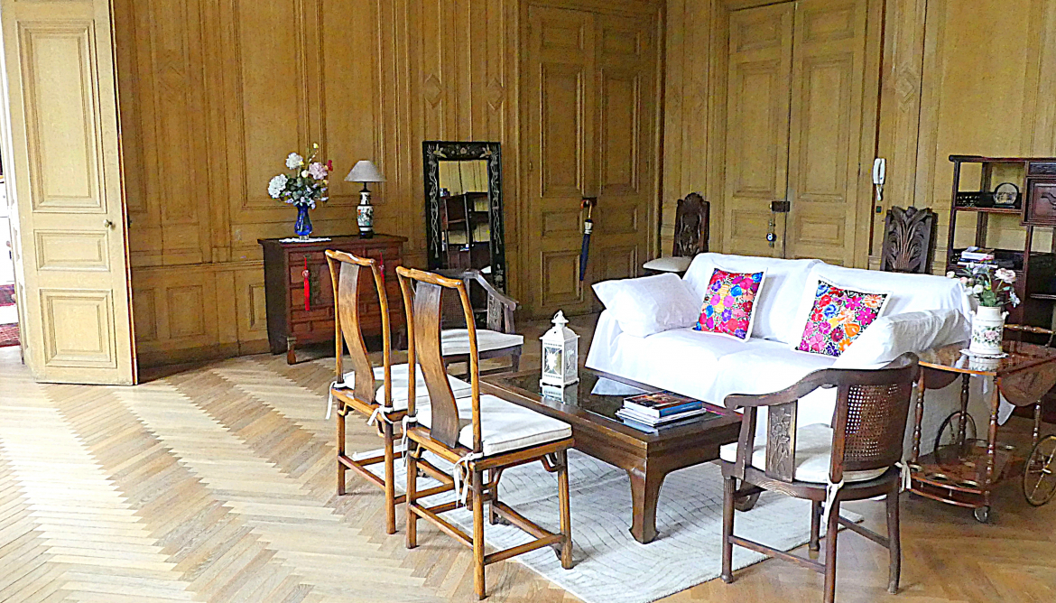 Salon