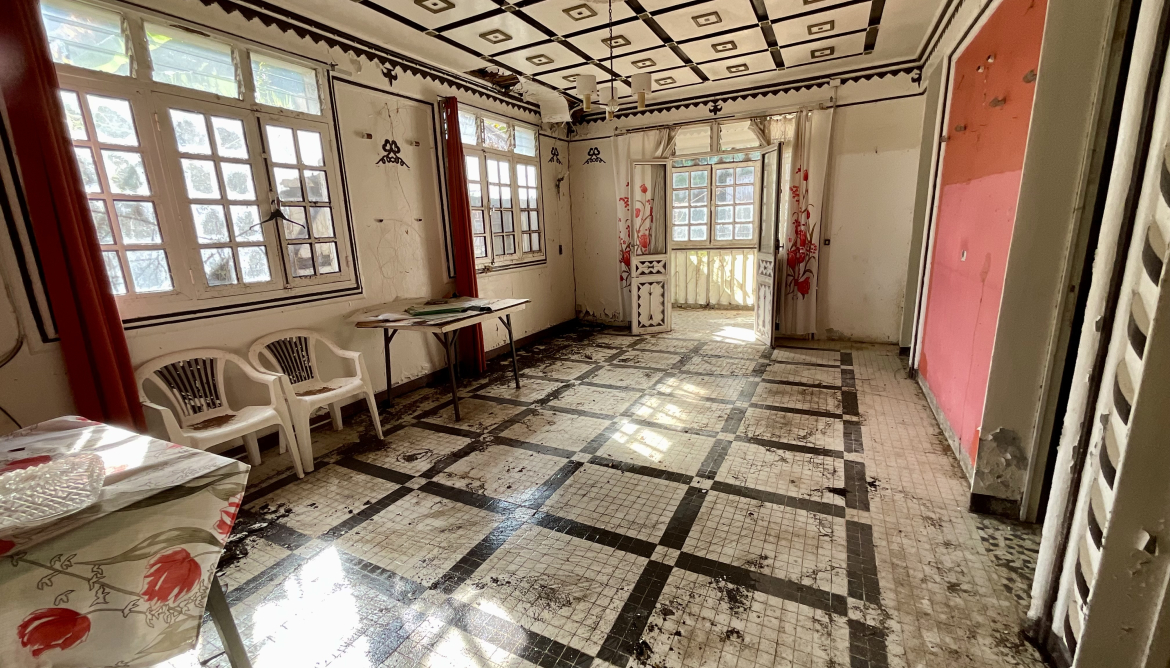 Salon