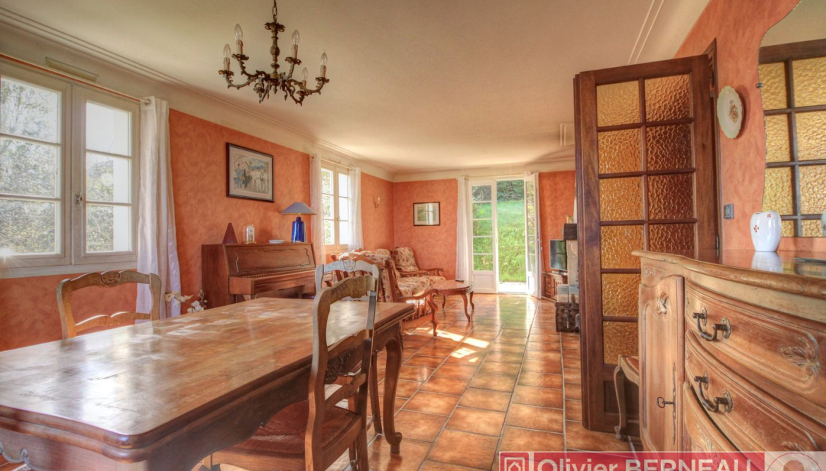 Salon