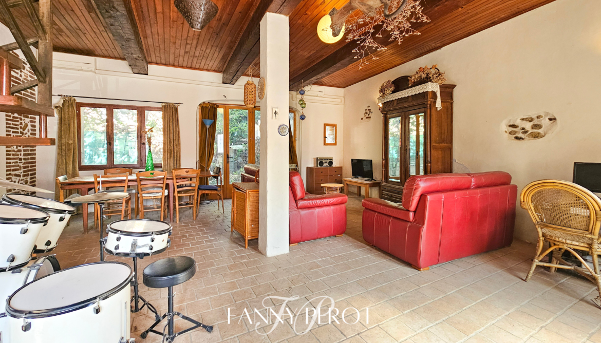 Salon